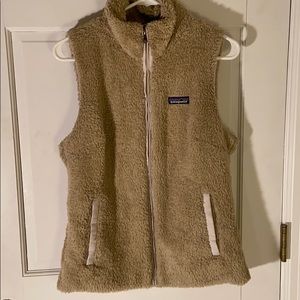 Patagonia “Los Gatos” furry vest